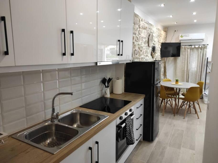 Garitsa Apartments Corfu  Екстериор снимка